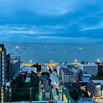 The Base Central Pattaya 529 By Numam