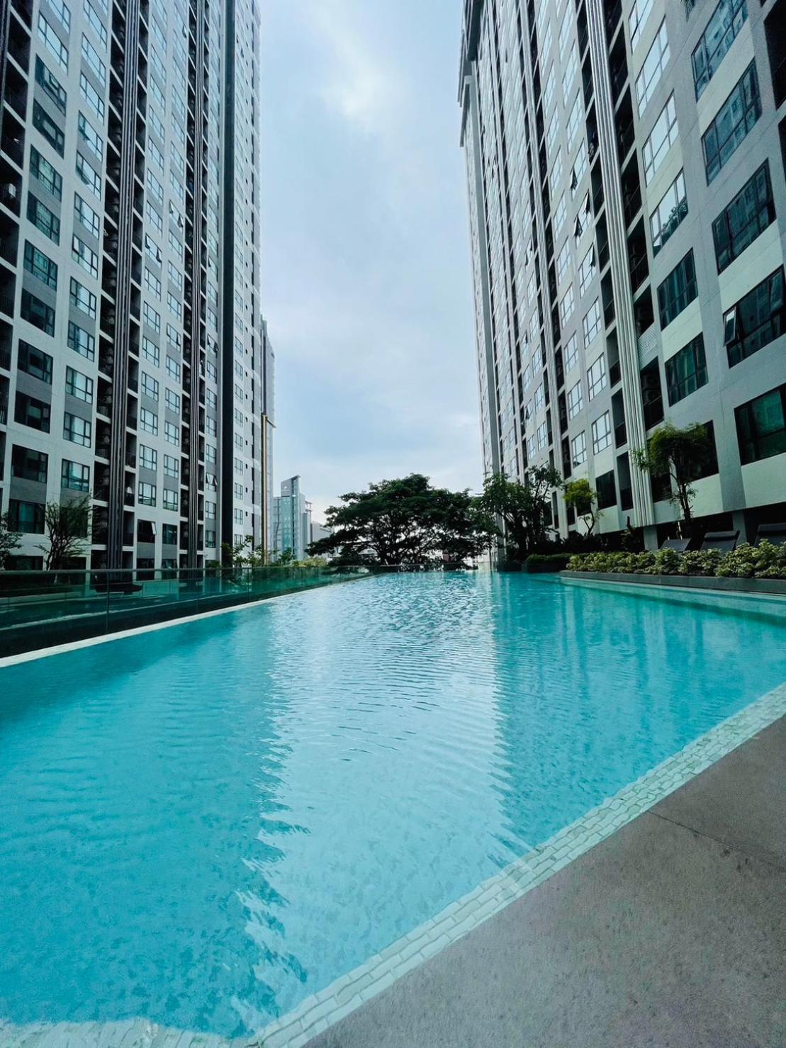 The Base 529 By Numam Apartemen